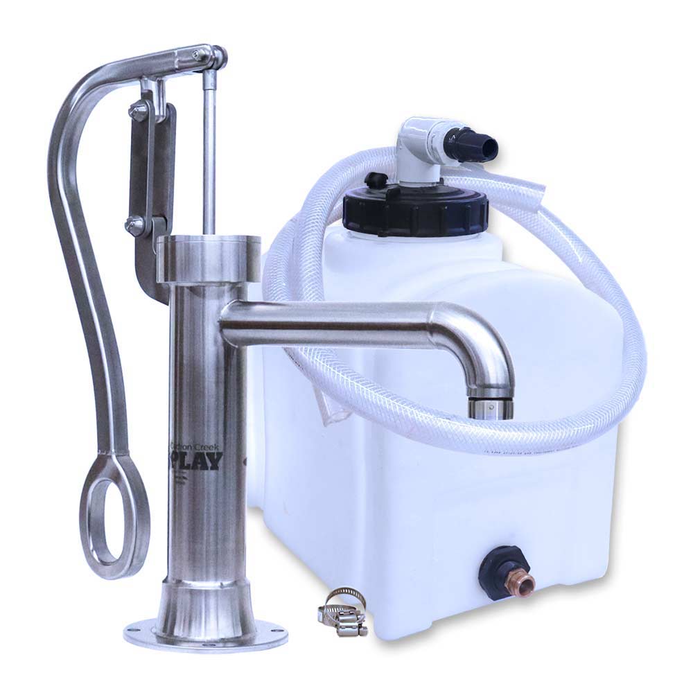 Water Pump with Reservoir - Classic - PlayWorks